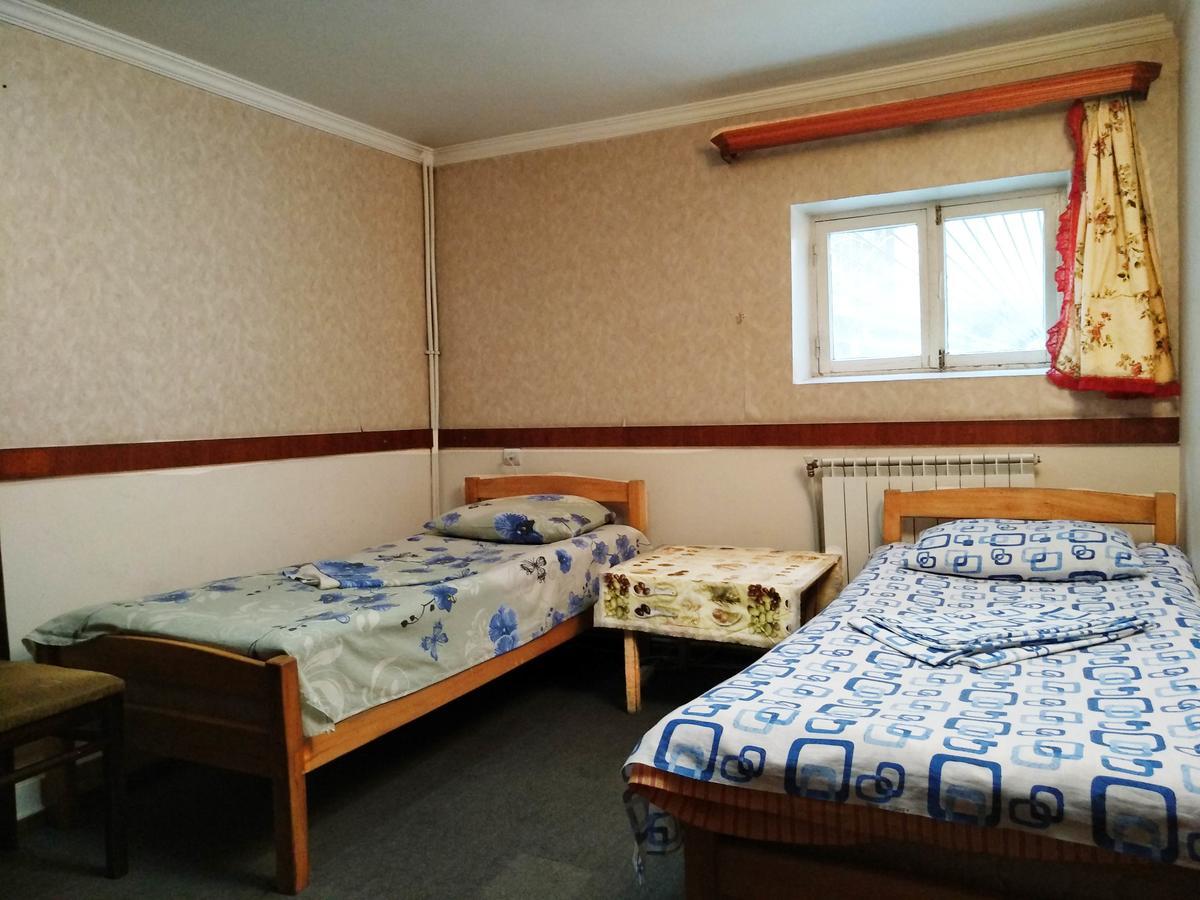 Hostel Sakharov & Tours Jerevan Eksteriør billede